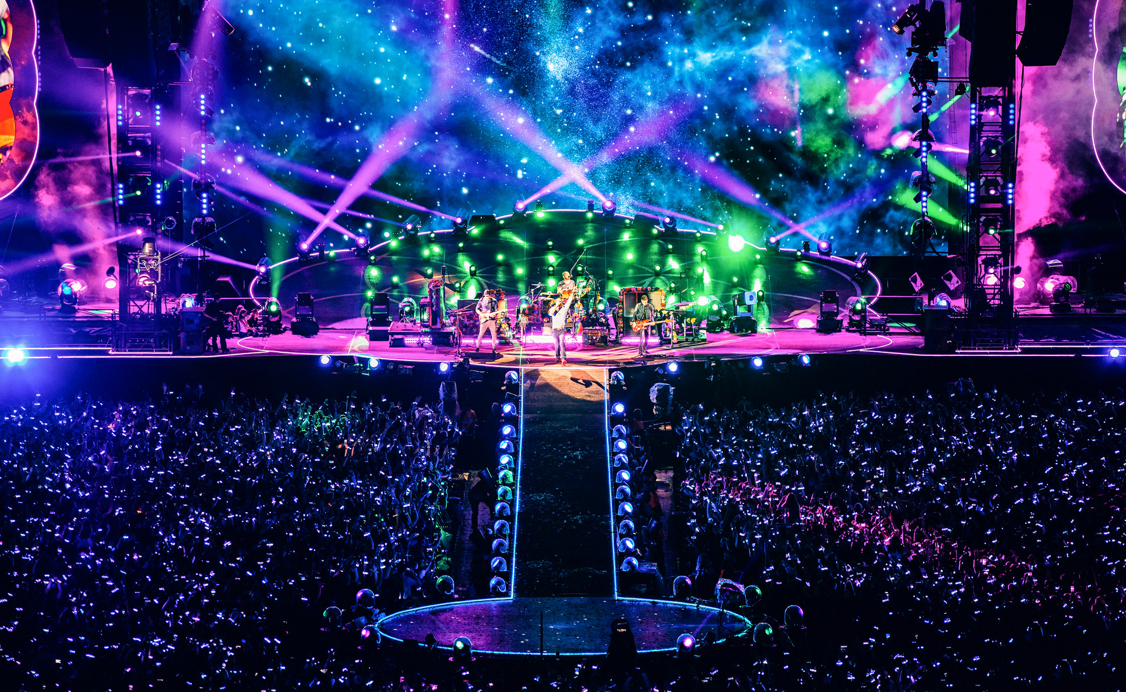 Coldplay's 'A Head Full of Dreams' Tour Returns With Xylobands LED